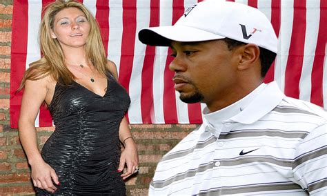 Porn star Devon James claims Tiger Woods is father of her 9。